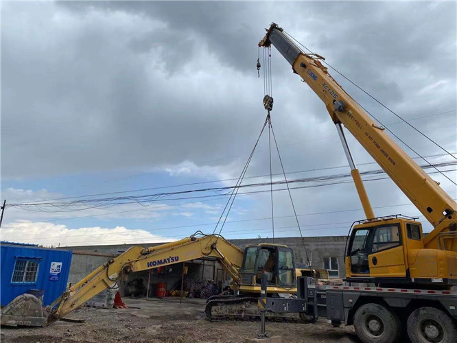 延津县25吨吊车的工作半径是多少？